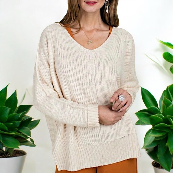 New Main Strip Dolman Sleeve Hi and Low Sweater - Picture 8 of 16